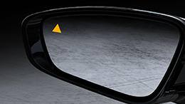 2015 Chrysler 200S blind spot monitoring