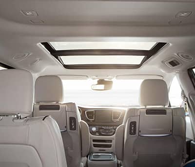2017 Chrysler Town And Country >> 2017 Chrysler Pacifica - Family Minivan 2017 Chrysler Town And Country >> 2017 Chrysler Pacifica - Family Minivan