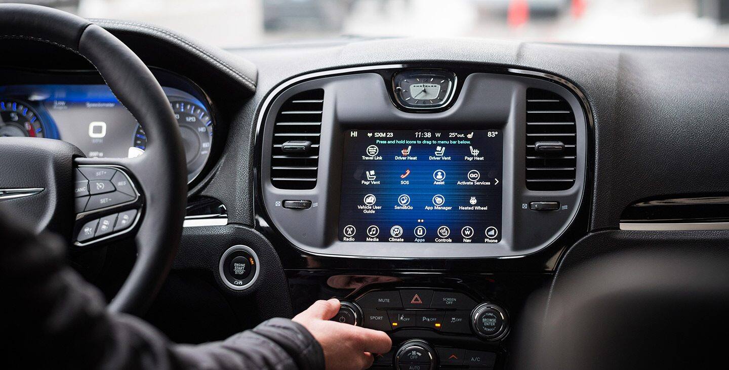 Chrysler 300 Technology