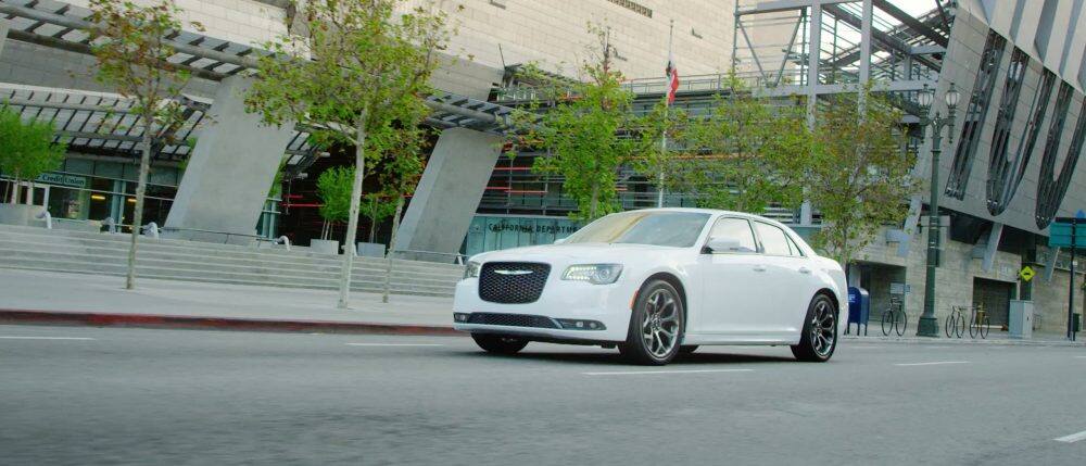 2018 Chrysler 300 Bold Performance Sedan 2018 Chrysler 300