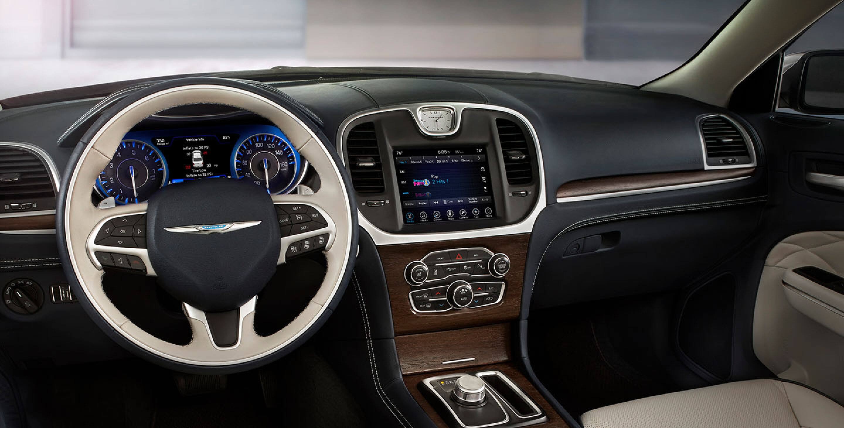 2019 Chrysler 300