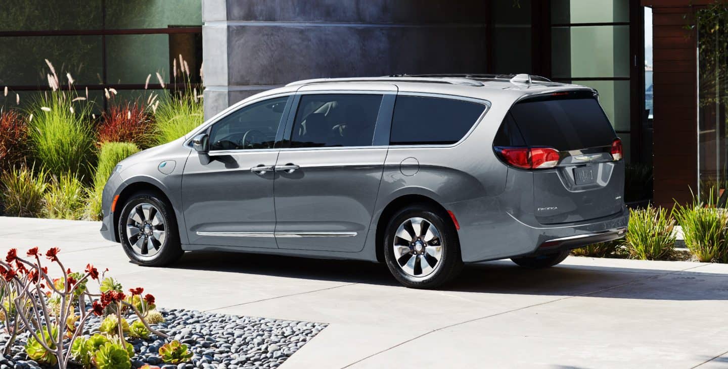 Honda hybrid best sale minivan 2019
