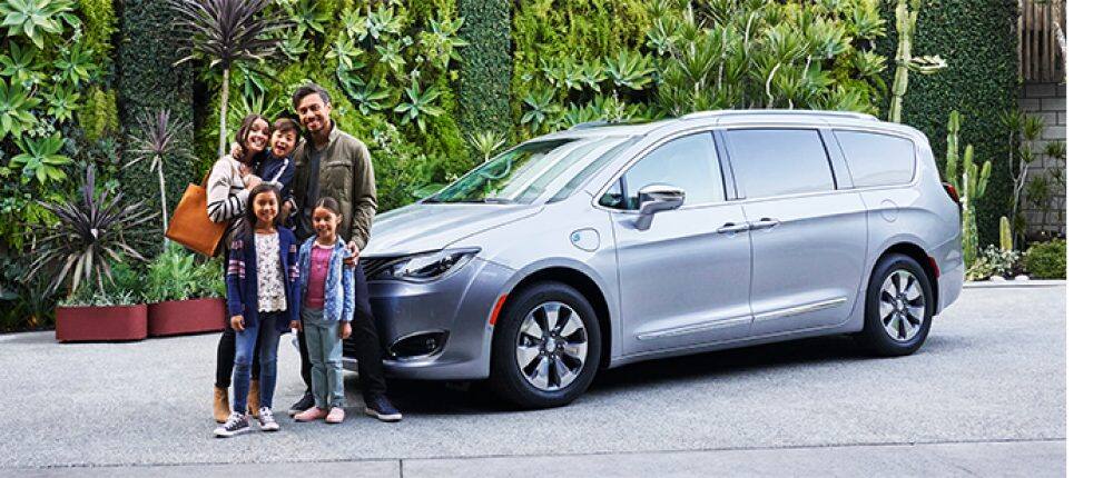 2019 Chrysler Pacifica Hybrid Fuel Efficient Minivan Sure You Take Advantage Of This Credit While Can Could Receive A Portion The 7 500 Tax Even If Your Liability Is Below