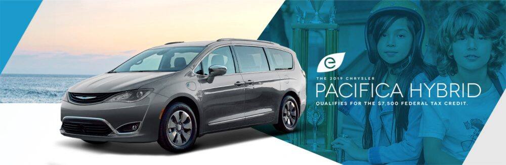 2019 Chrysler Pacifica Hybrid Fuel Efficient Minivan Image