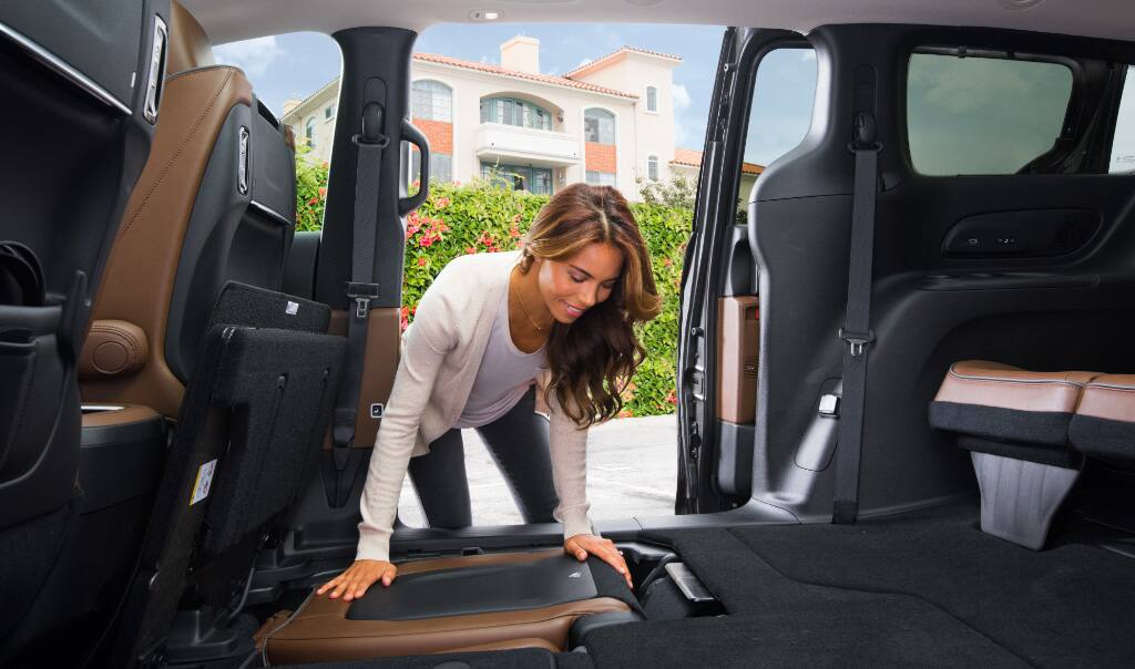 2019 Chrysler Pacifica Interior Features For 8 Passengers