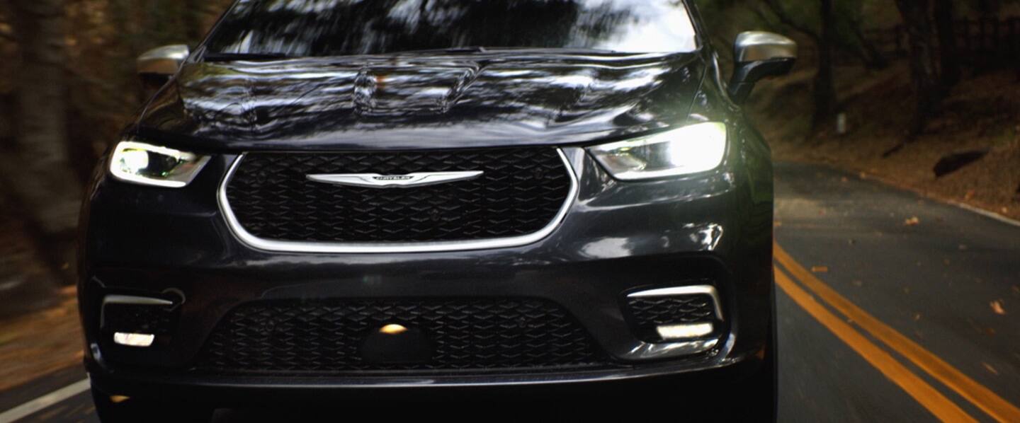 chrysler pacifica hybrid plug in