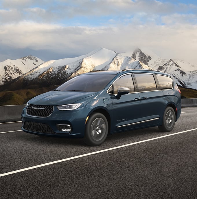 What the Chrysler Pacifica Hybrid Has to Offer