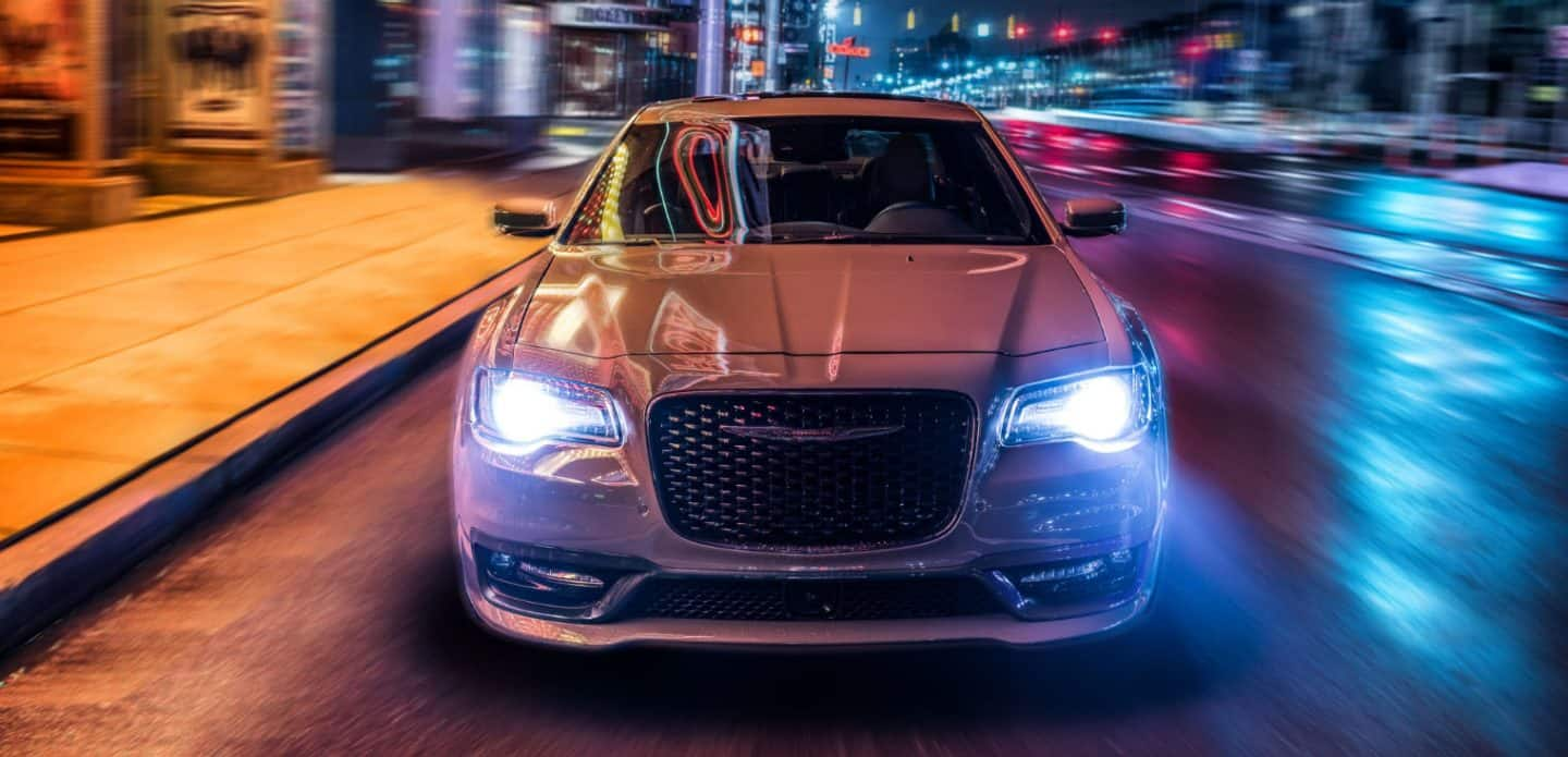 View Photos of the 2023 Chrysler 300C