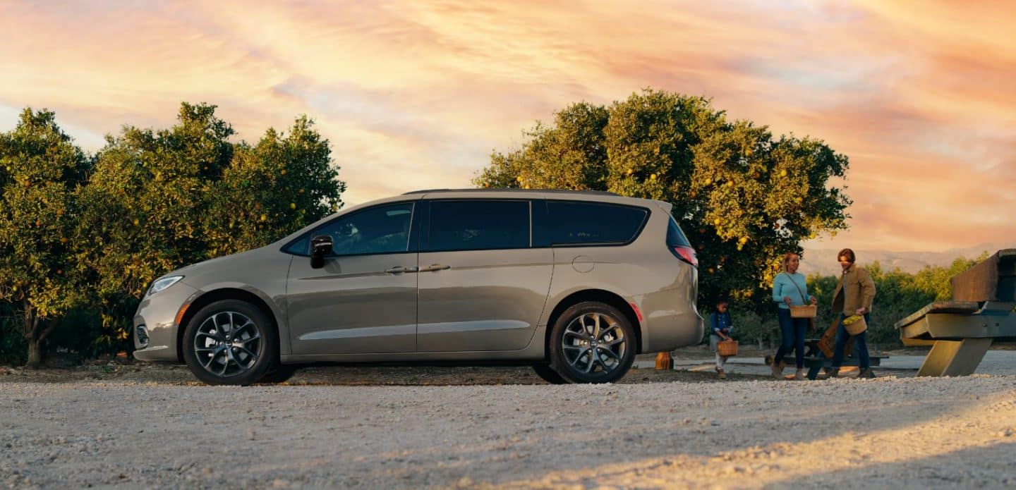 2023 Chrysler Pacifica Mobility Vehicles in Baltimore, MD Jerry's