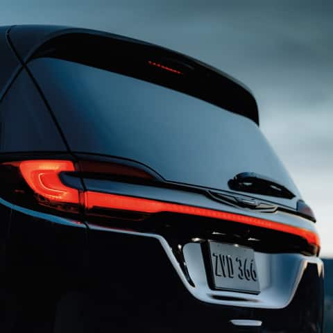 2023 Chrysler Pacifica | Chrysler Family AWD Minivan