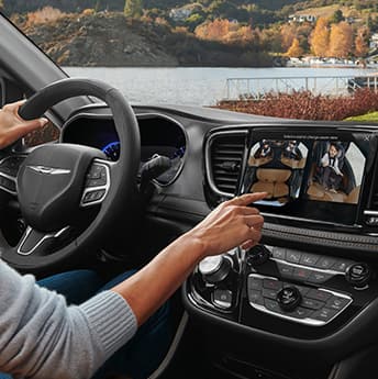 2024 Pacifica Hybrid