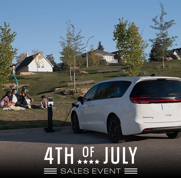 2024 Chrysler Pacifica PlugIn Hybrid Minivan