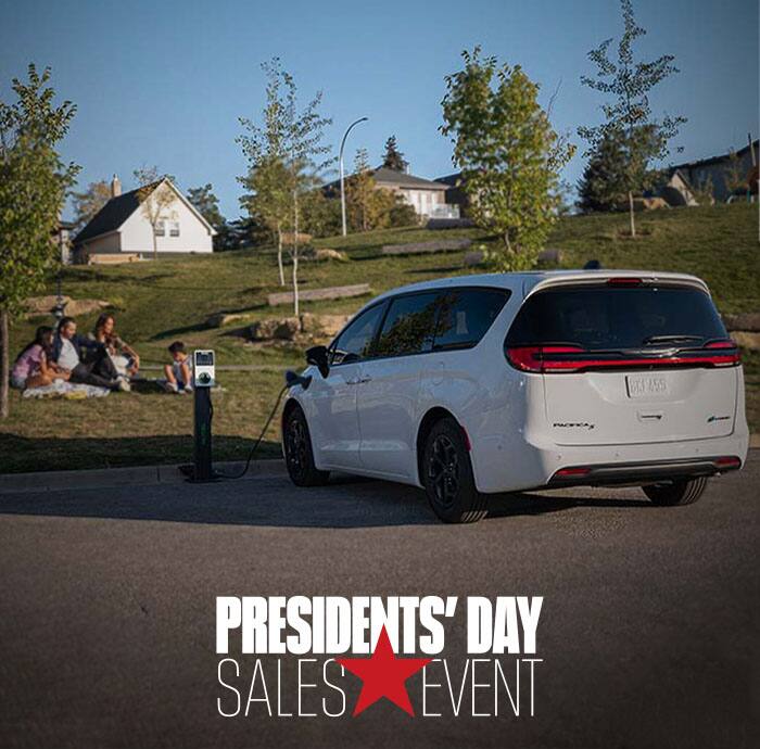 2024 Chrysler Pacifica PlugIn Hybrid Minivan