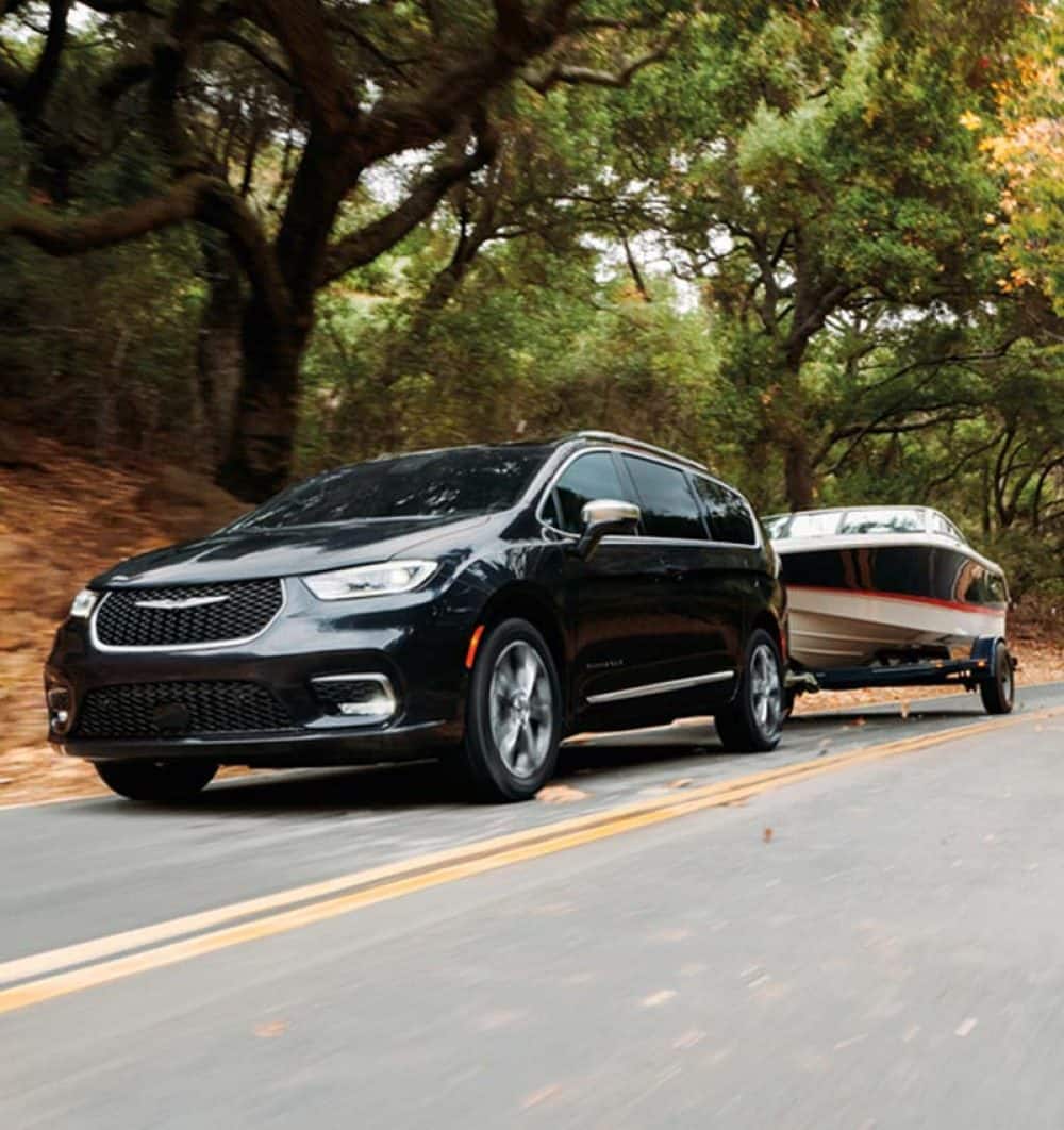 2025 Chrysler Pacifica Photos Interior and Exterior