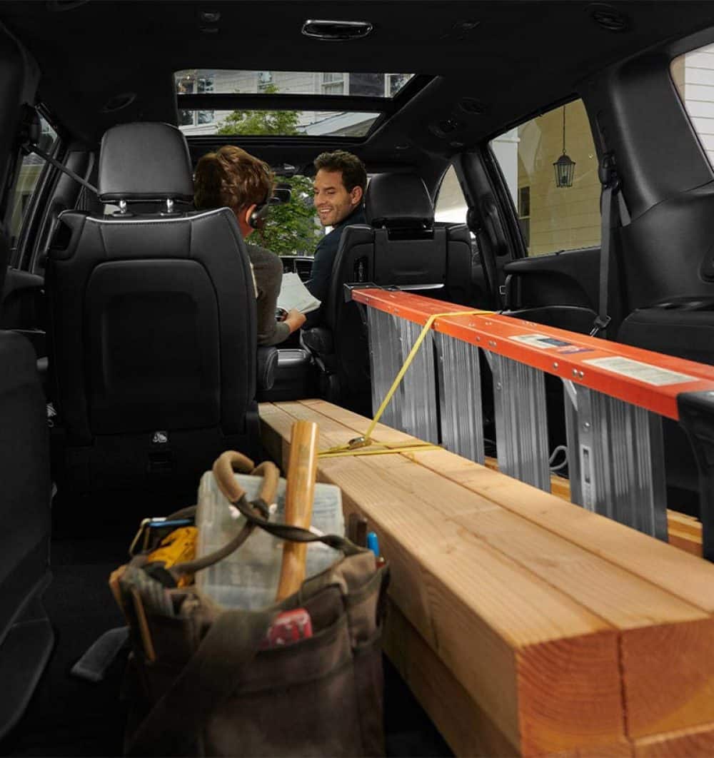 2025 Chrysler Pacifica Photos Interior and Exterior