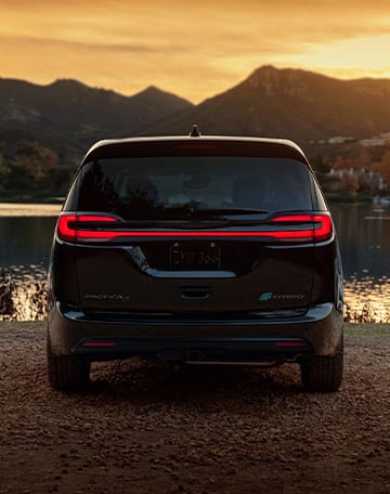 2025 Pacifica Hybrid