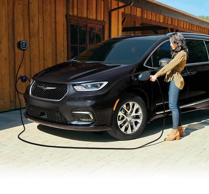2025 Chrysler Pacifica PlugIn Hybrid Minivan