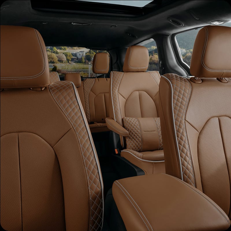 2026 Chrysler Pacifica Stow 'n Go seating configuration