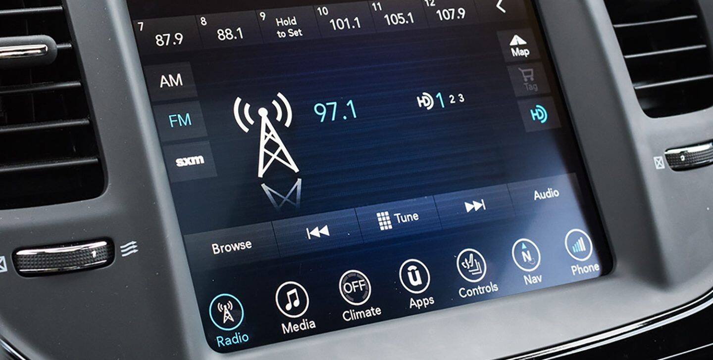 Chrysler Uconnect Entertainment Available Streaming More