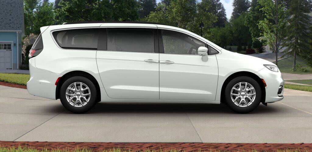 2022 Pacifica TOURING L fwd 3